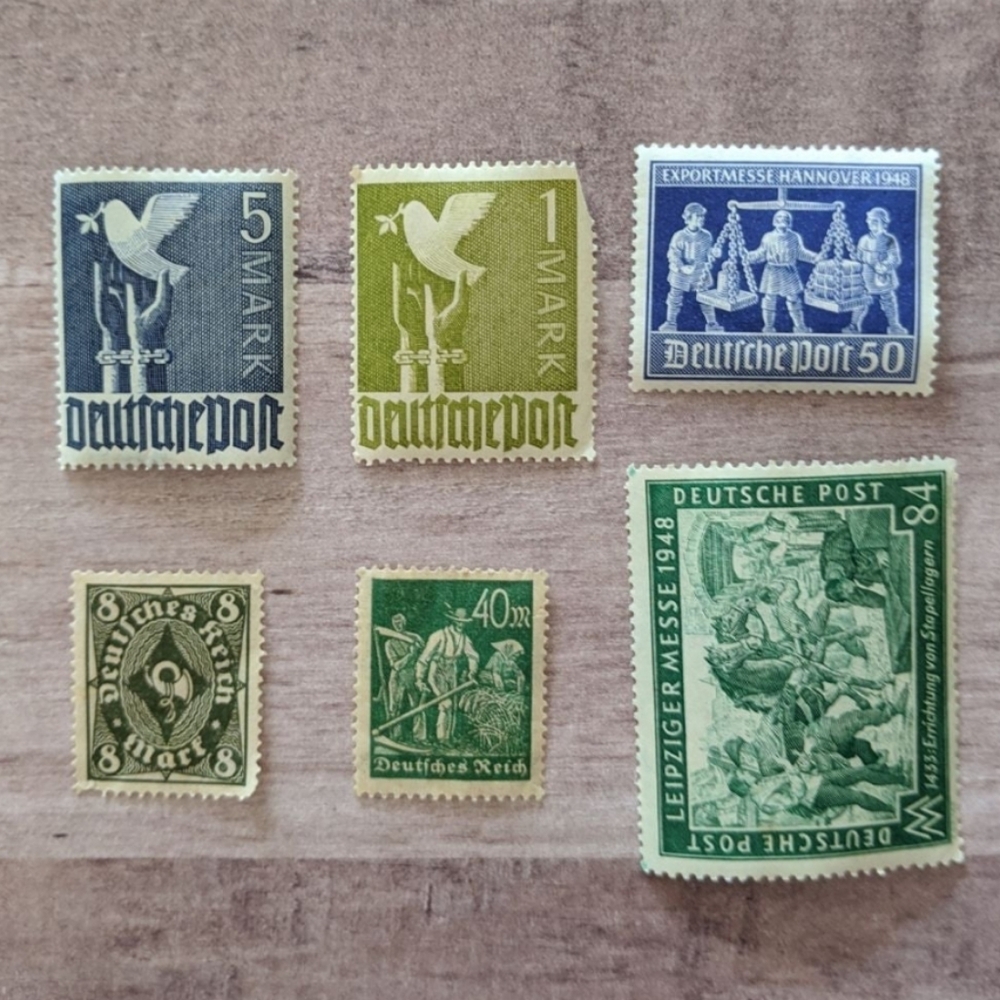 Vintage Deutsche Postage Stamp Set of 6 Stamps History Antiques